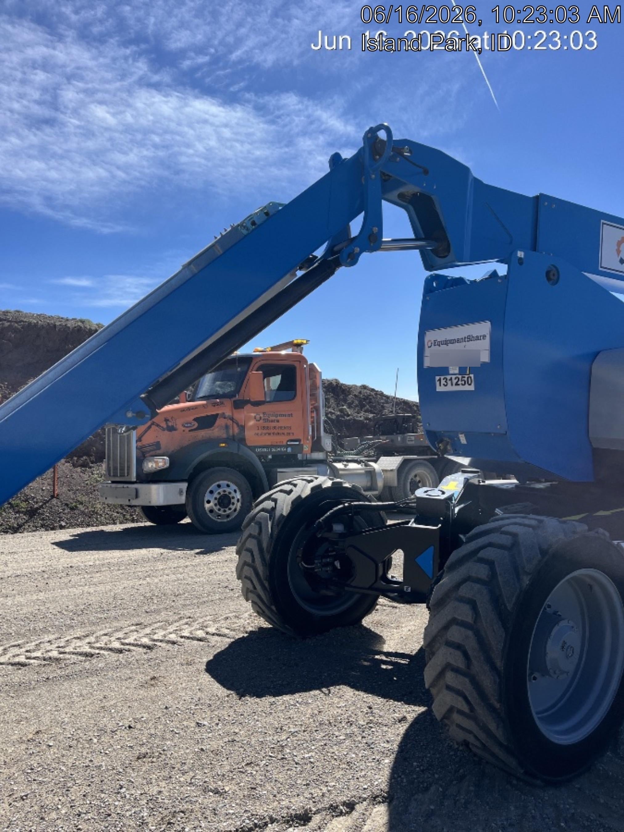 2021 GENIE Z-135/70