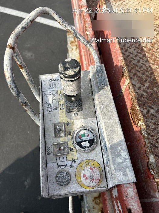 2018 Skyjack SJIII-3219 Skyjack SJIII3219 Scissor Lift w/Trojan Batteries