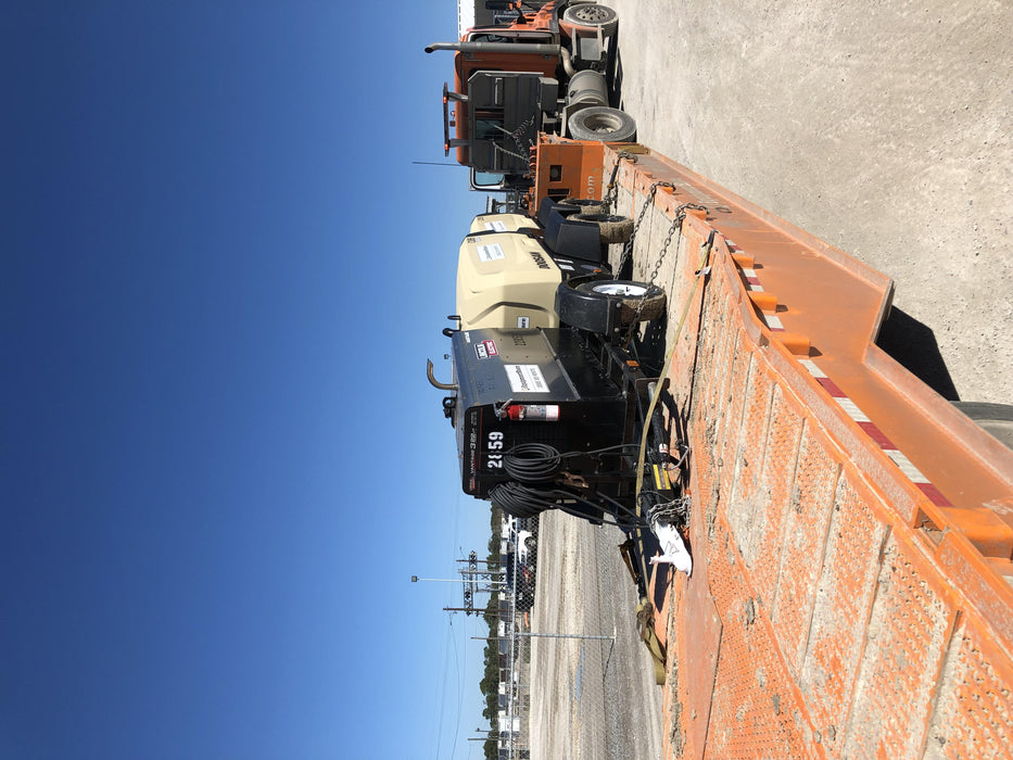 2019 Lincoln Electric Vantage 322 Lincoln Vantage 322 Welder w/Trailer, Light Kit, Cable Rack