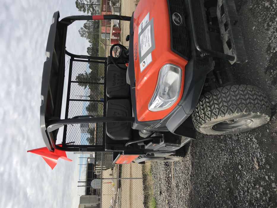 2019 Kubota RTV-X900 4wd Utility Cart, LED Strobe, Windshield Tempered Glass, Plastic Canopy, Backup Alarm