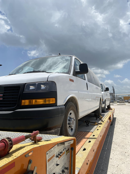 2022 GMC Savana 3500