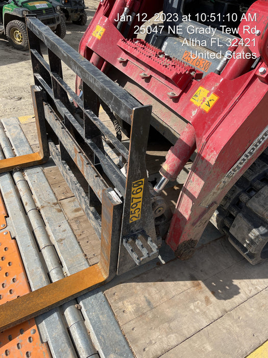 2022 ARROW MATERIAL HANDLING 72" Pallet Forks - Arrow