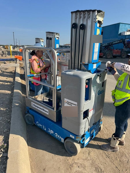 2020 GENIE GR-20