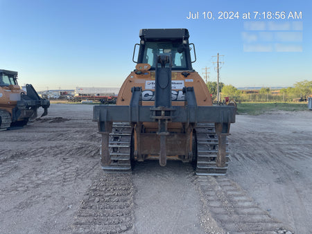 2015 CASE 2050M