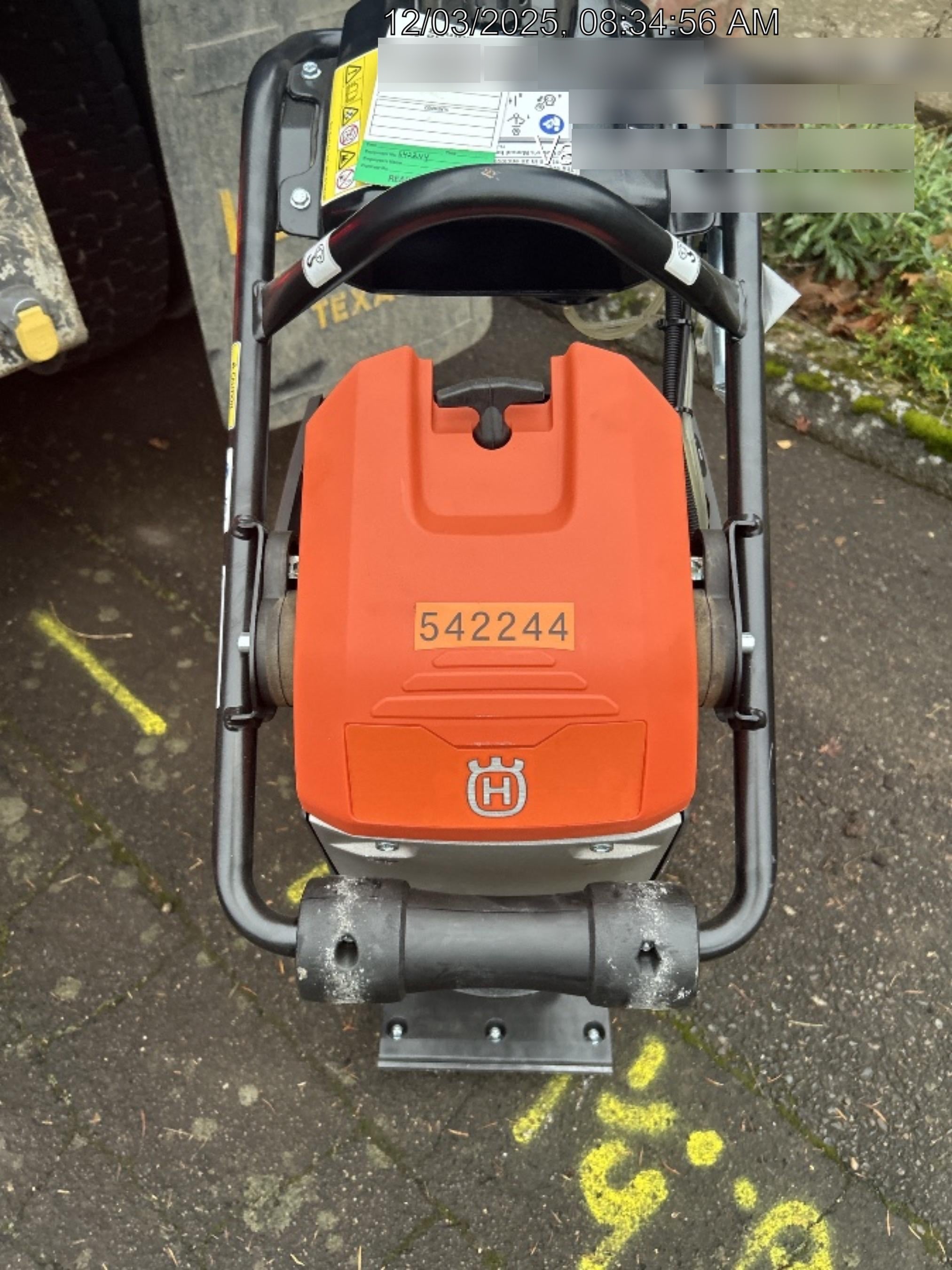 2025 HUSQVARNA LT6005