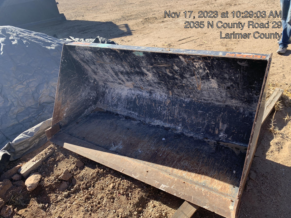 2016 SKYTRAK 70" Bucket, Telehandler 6k-7k