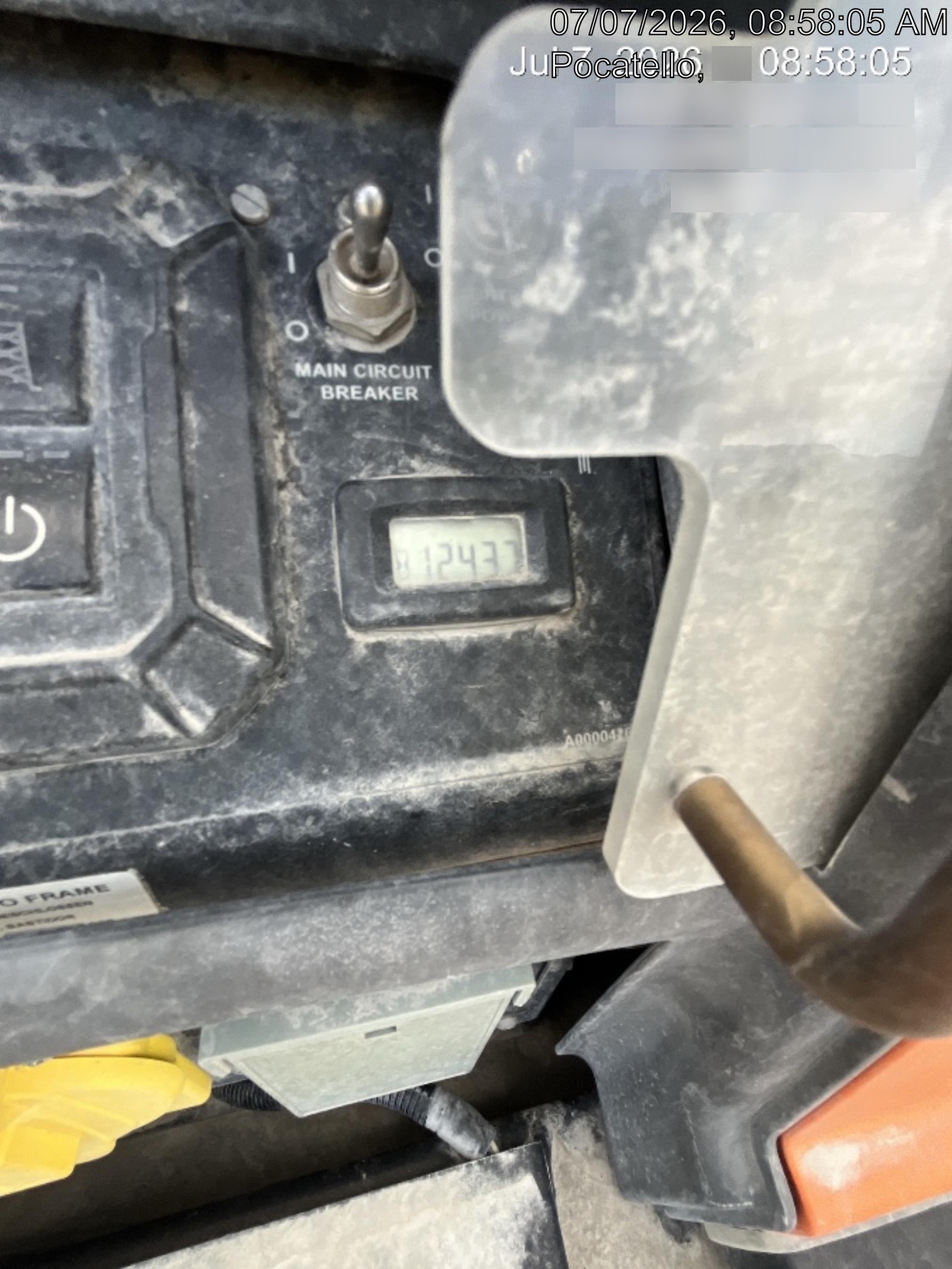 2024 Generac MLT2 Diesel, Flex Switch 120V Input, Powerzone Controller, 
(4) 320W LED Lights, 4kW Generator, 39.9 Gal Fuel Tank, 2" Ball, T3