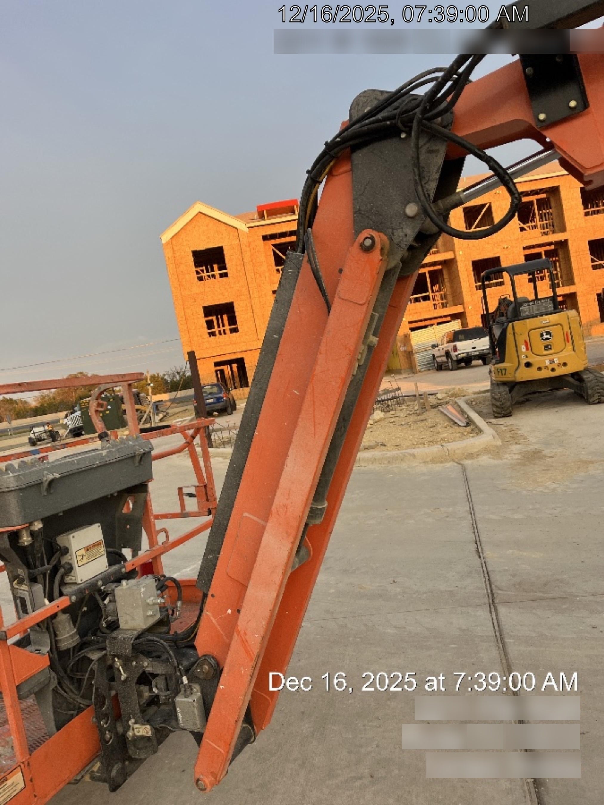 2021 JLG 860SJ