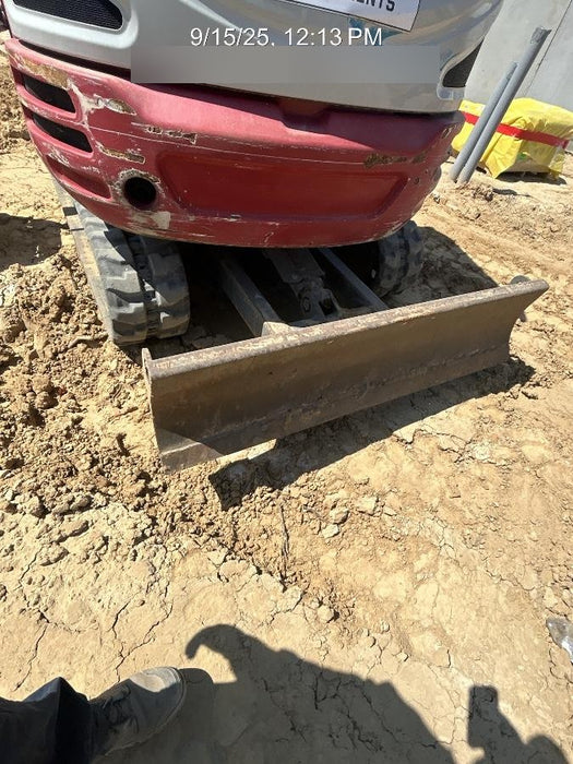 2020 Takeuchi TB235-2R Canopy, Rubber Tracks, Manual TAG QC