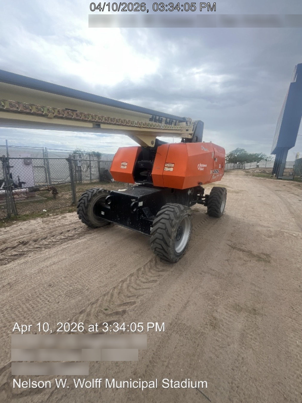 2023 JLG 860SJ