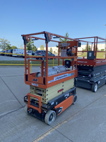 2021 JLG ES1932
