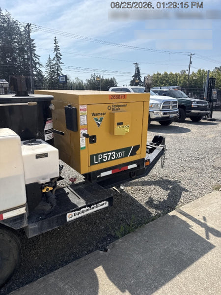 2022 Vac-Tron LP573XDT T4 Koehler Diesel Engine, 500 Gallon Debris Tank, x2 100 Gallon Water Tanks