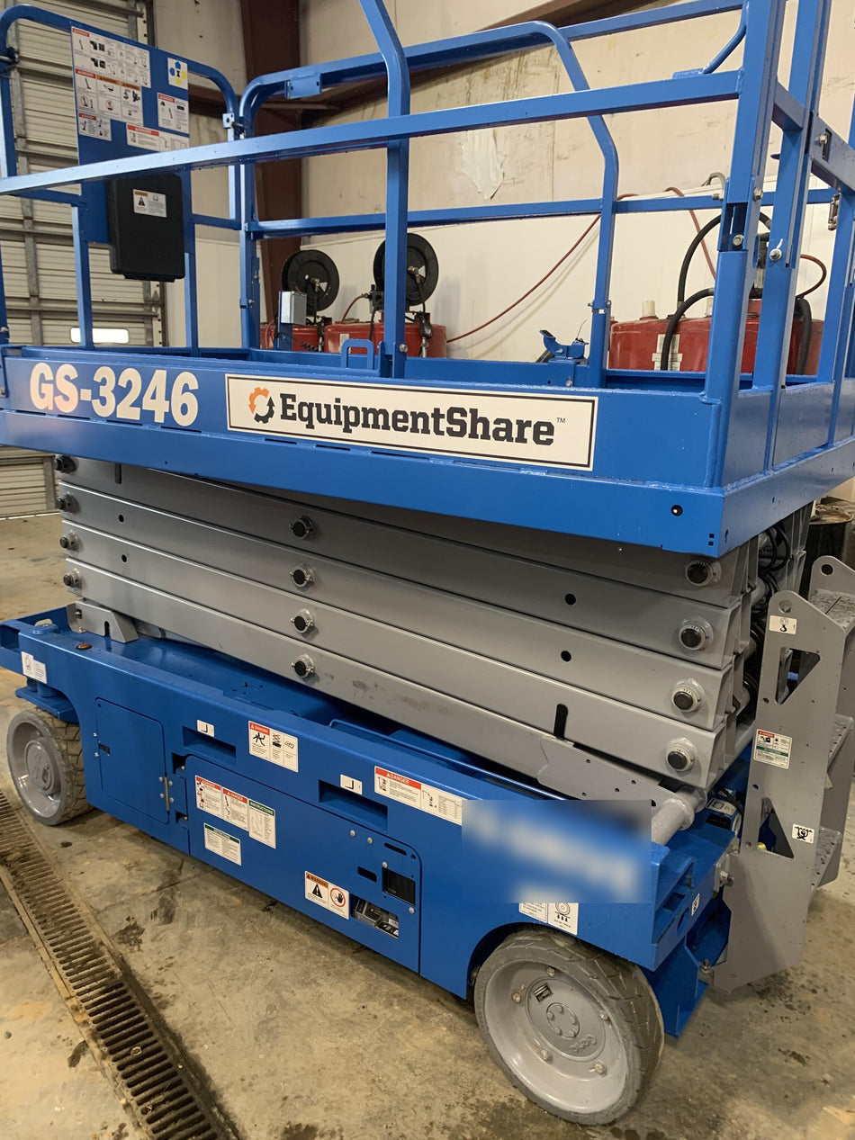 2022 GENIE GS-3246