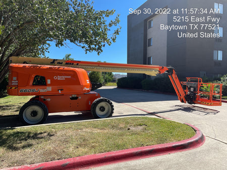 2022 JLG 660SJ