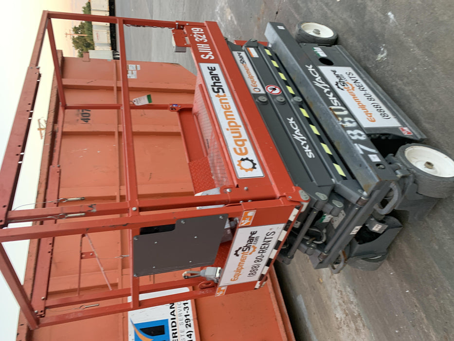 2018 SKYJACK SJIII-3219