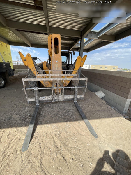 2023 JCB 510-56