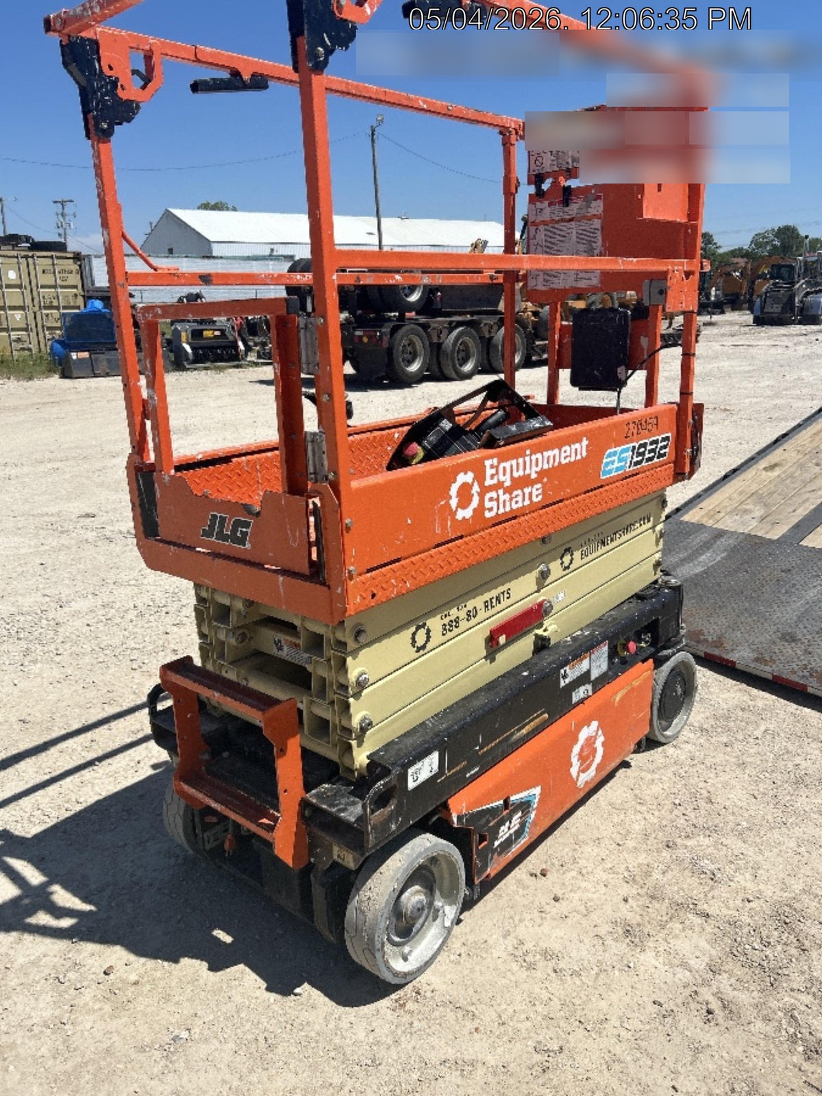 2022 JLG ES1932