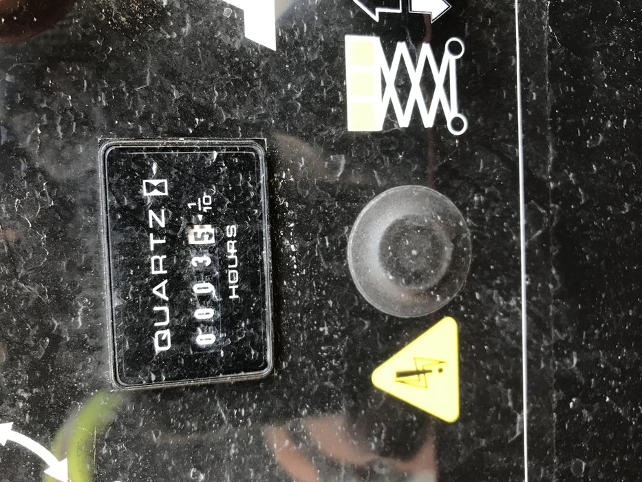 2019 JLG 4069LE Solid Non Marking Tires, Rotating Beacon