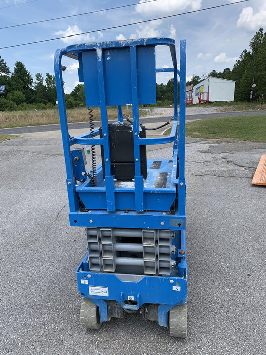 2019 Genie GS-1930 Fixed Rails with Chain Entry