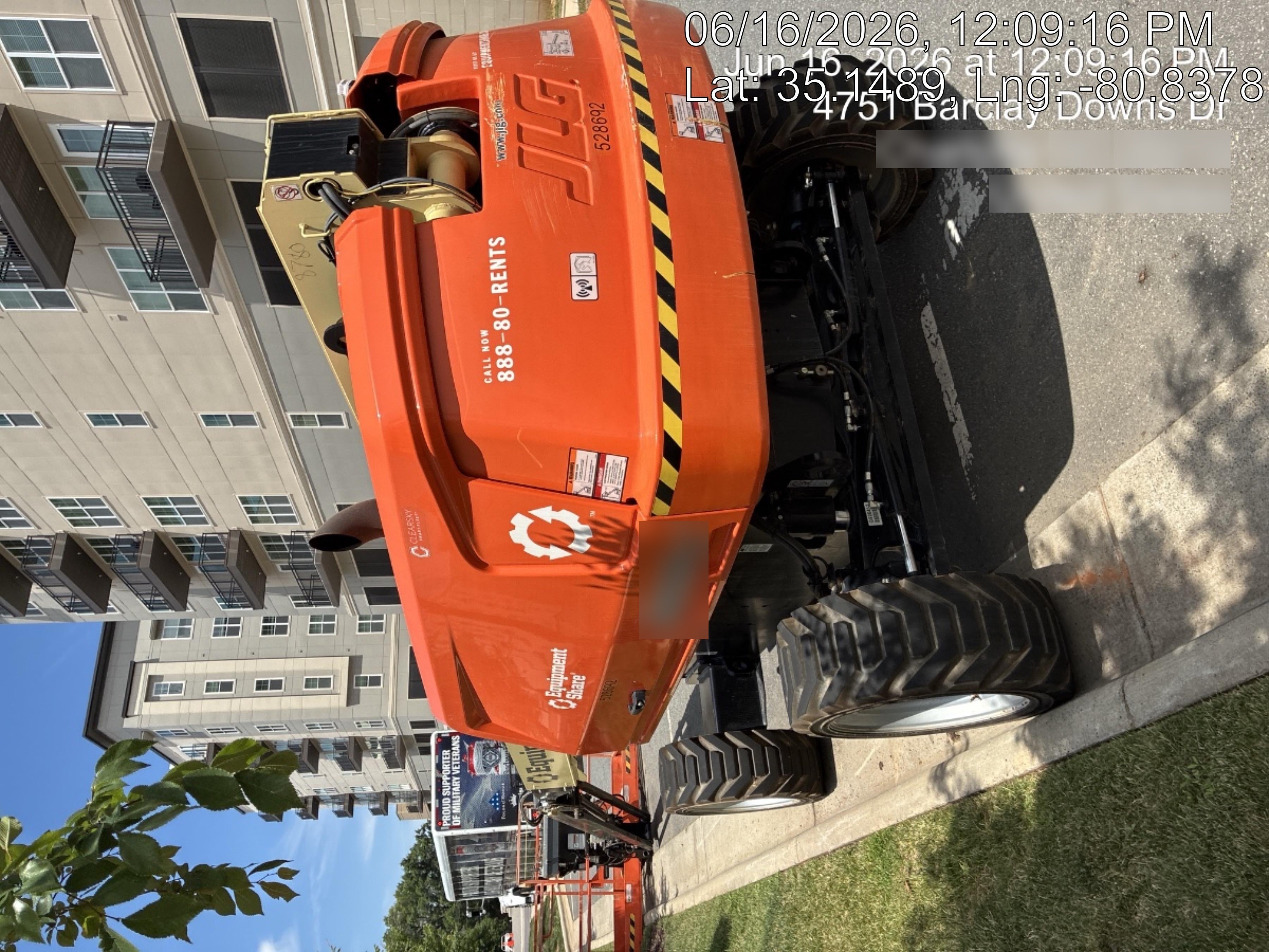2025 JLG 660SJ