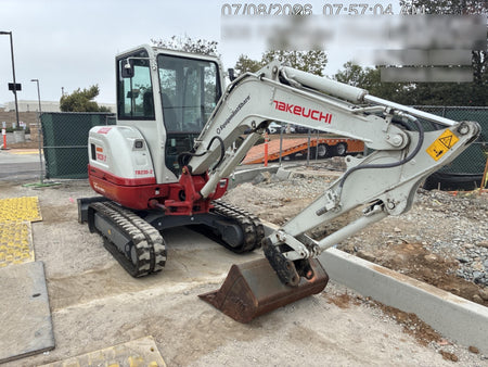 2025 TAKEUCHI TB235-2CR