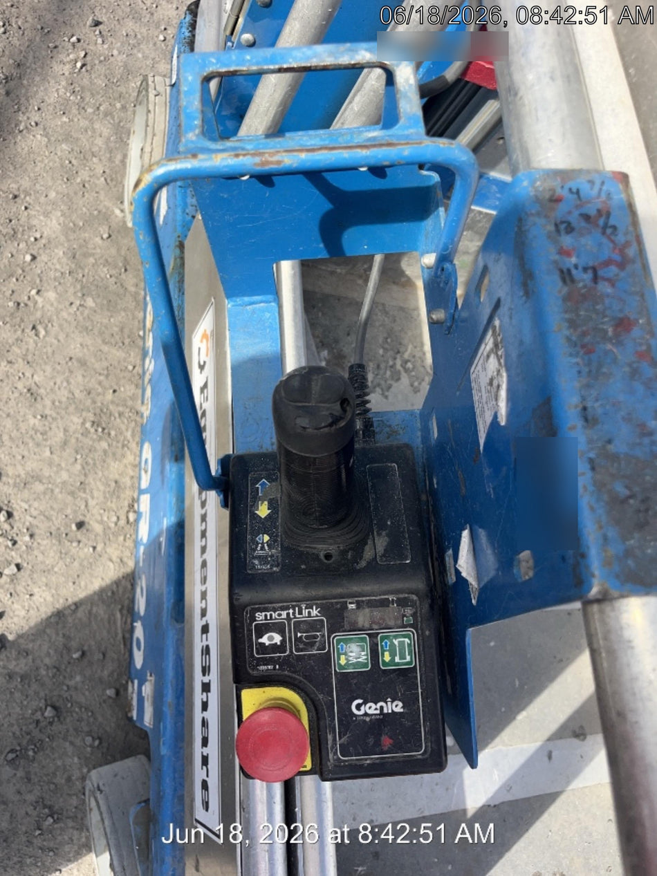 2019 GENIE GR-20