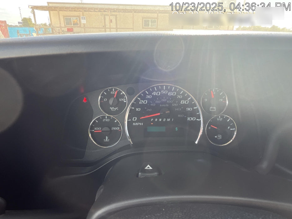 2023 CHEVROLET Express Van - Rental