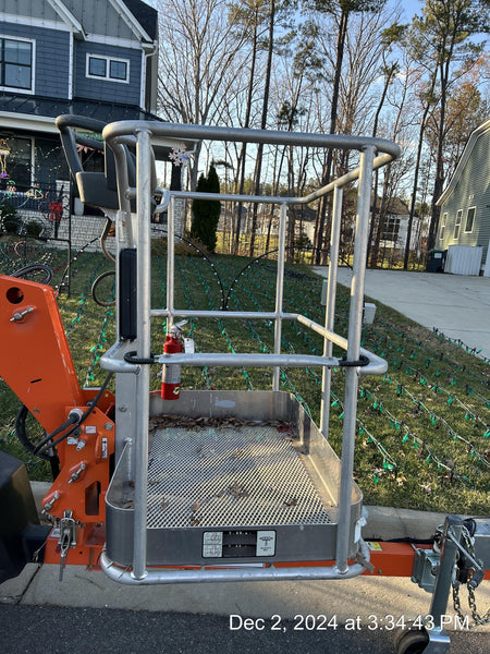 2022 JLG T350