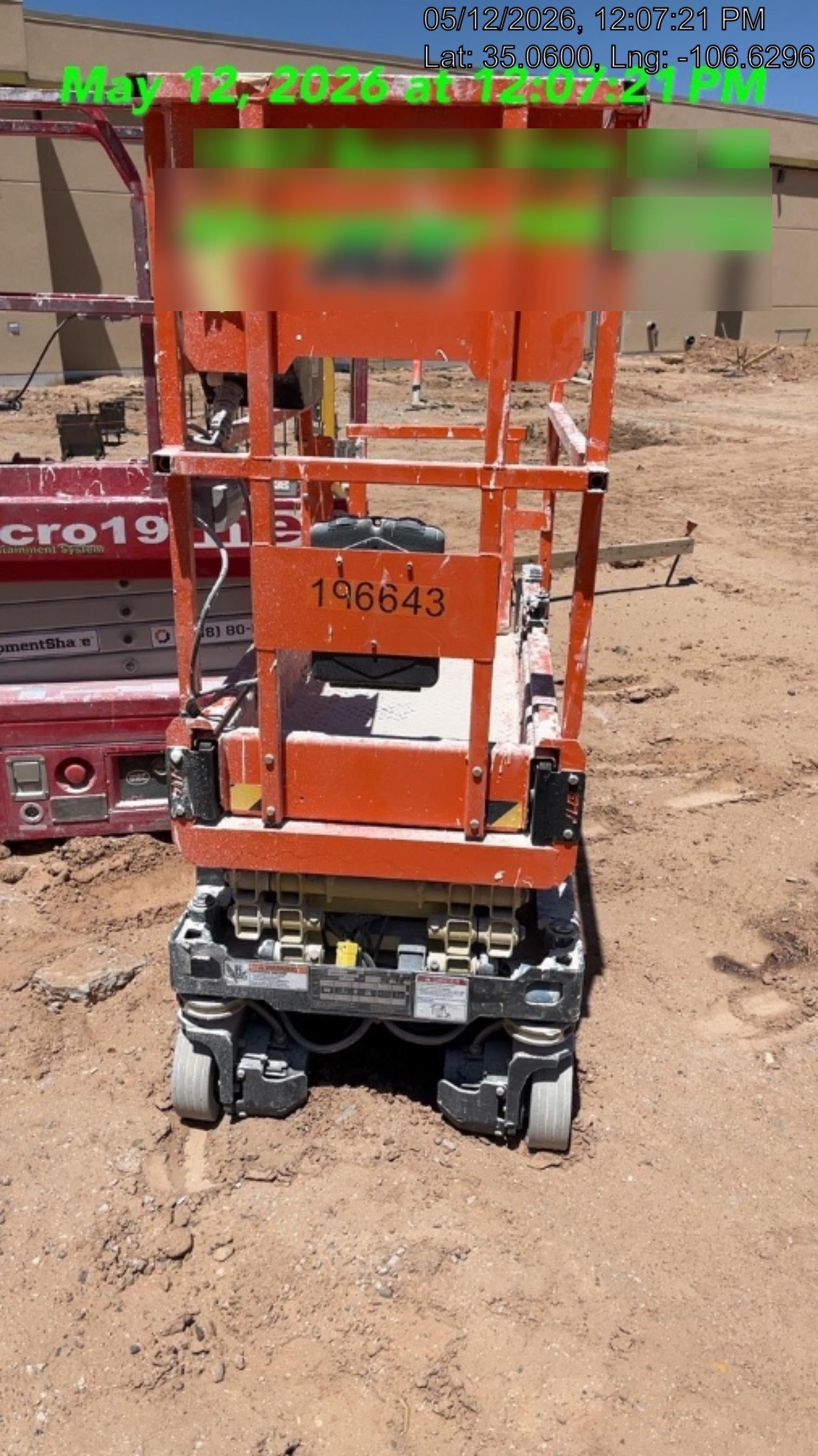 2021 JLG ES1330L