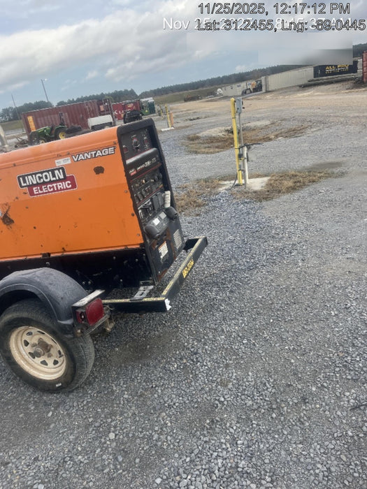 2021 Lincoln Electric Vantage 322 Vantage 322 Ready Pak 3 w/ Telematics & Decals, ORANGE (includes trailer, cable rack, fender light kit)