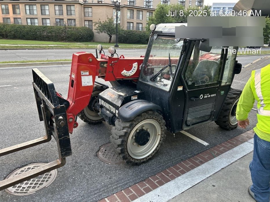 2020 Manitou MTA5519 Cab/Heat/Air, Solid Tires, Work Lights, Beacon, Aux Hydraulics, Back up Alarm, Mirrors, ES Keypad