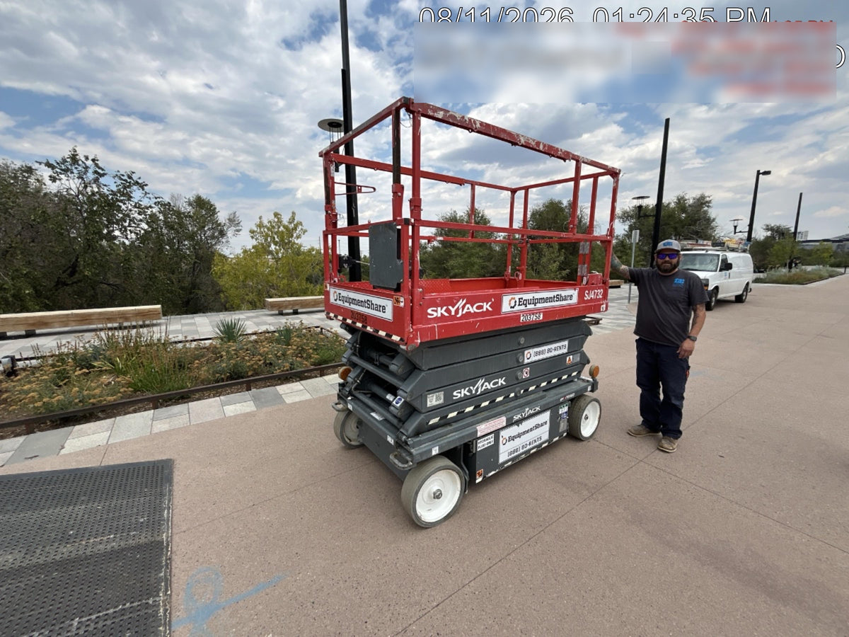 2022 SKYJACK SJ4732