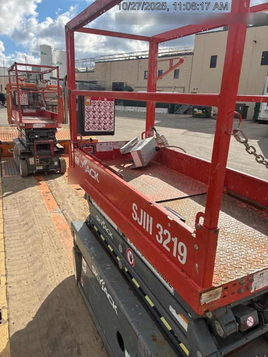 2016 Skyjack SJIII-3219 Standard Rental Specs