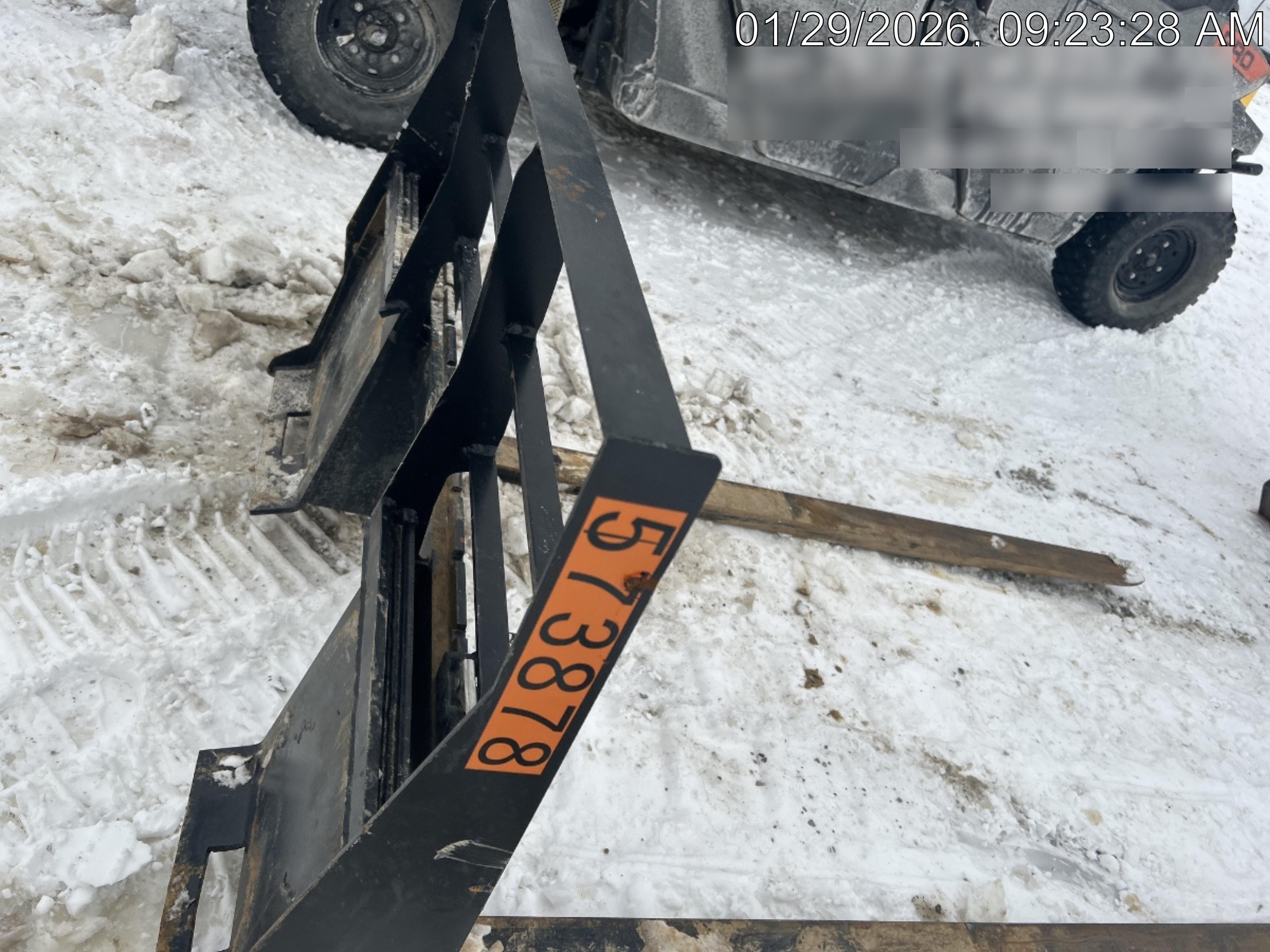 2025 ARROW MATERIAL HANDLING F5100CB-6018