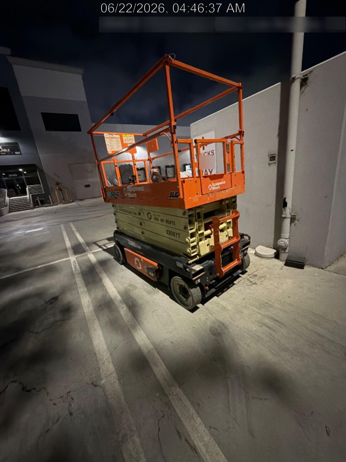 2022 JLG ES3246