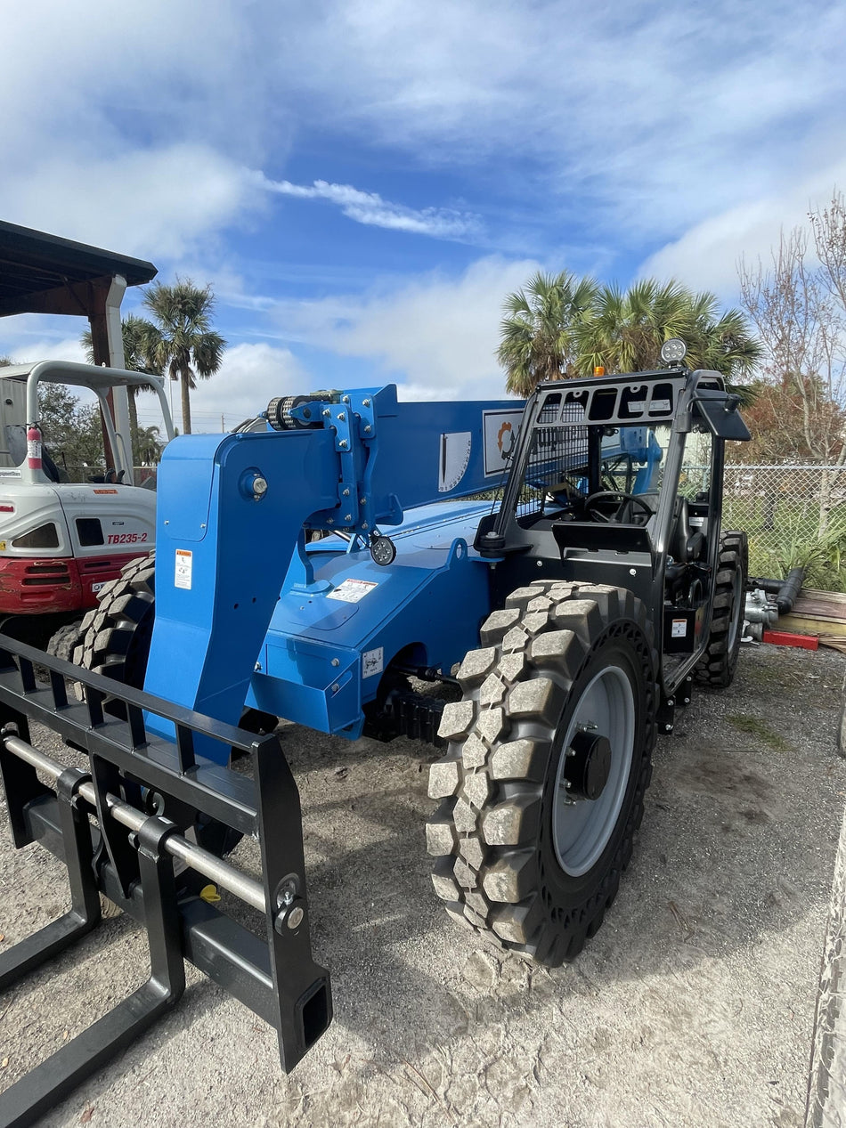 2022 GENIE GTH-636