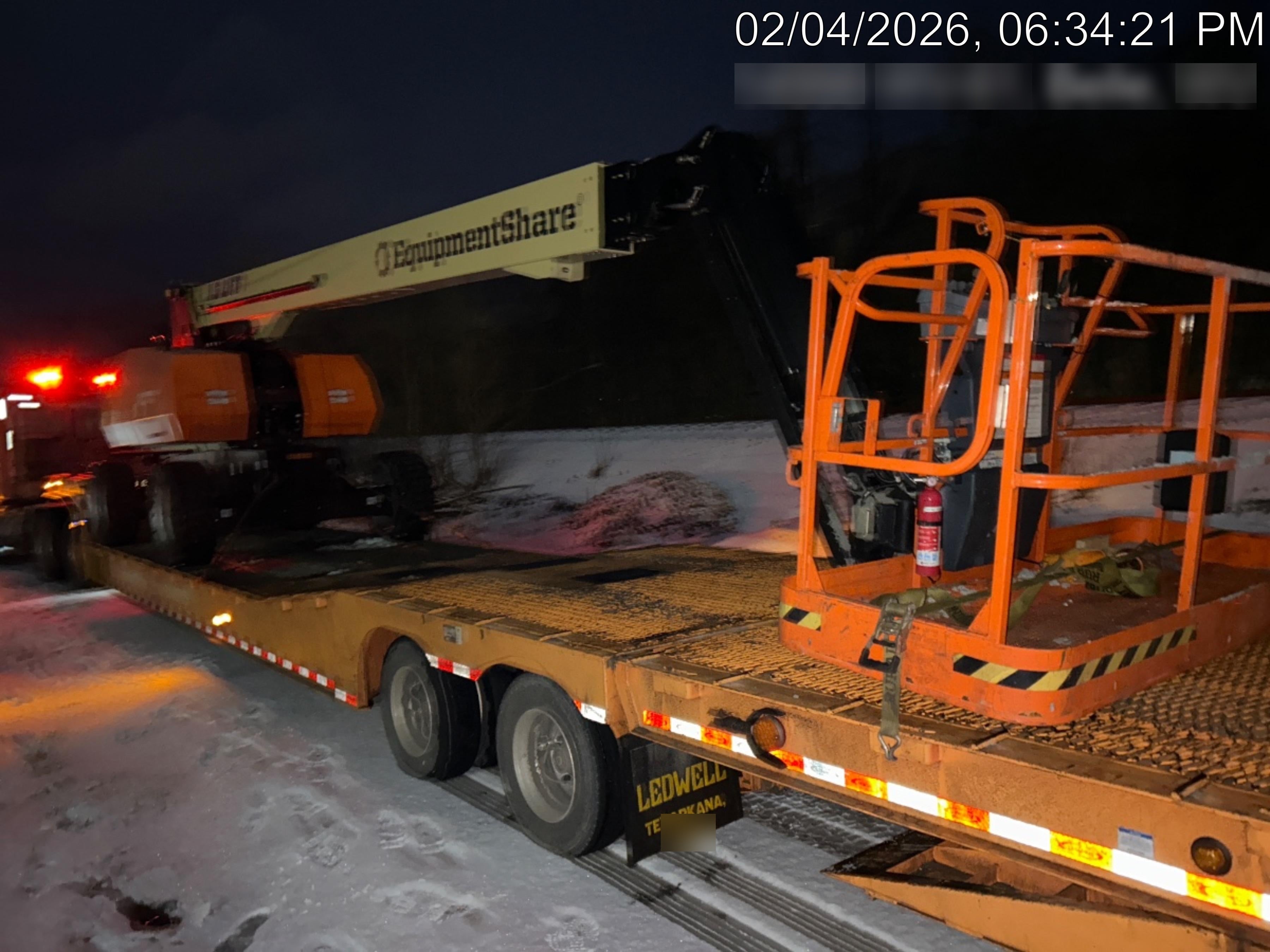 2025 JLG 860SJ