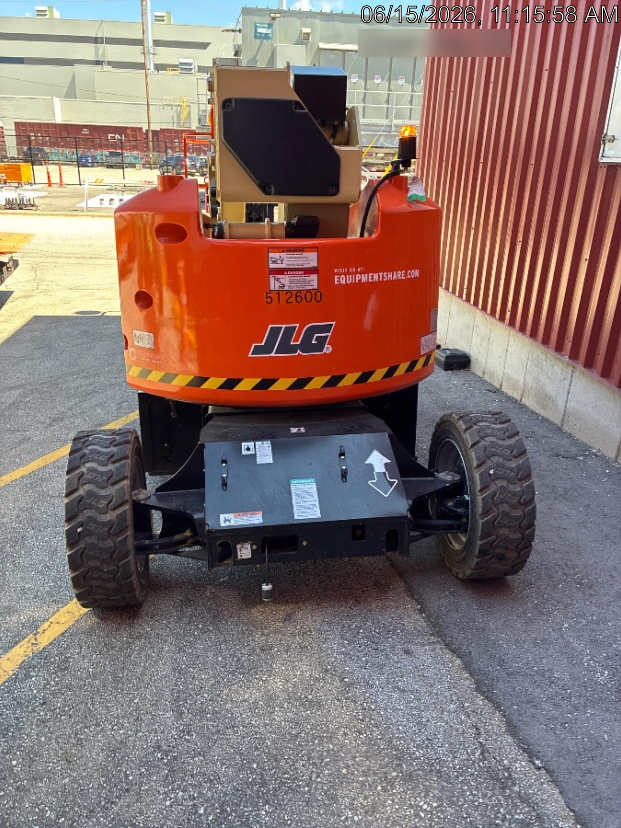 2025 JLG E450AJ
