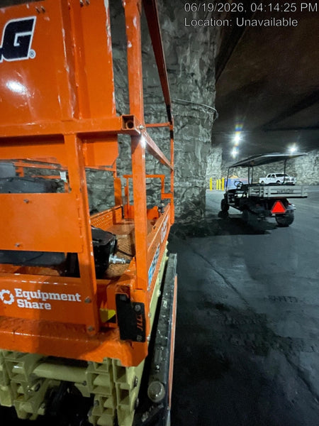 2022 JLG ES1932