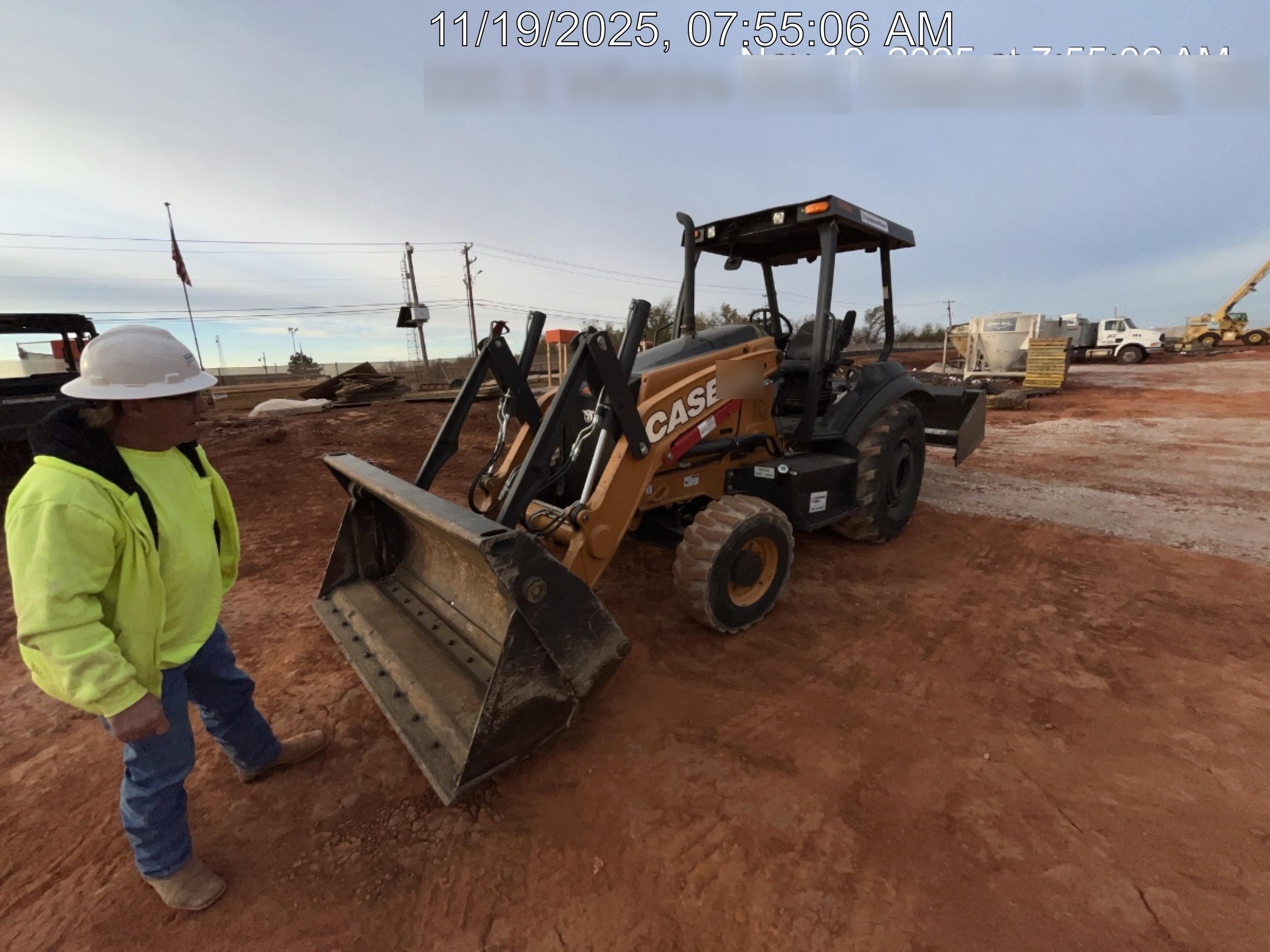 2023 CASE 570N EP