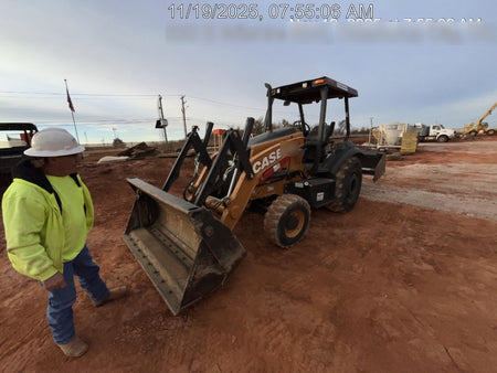 2023 CASE 570N EP
