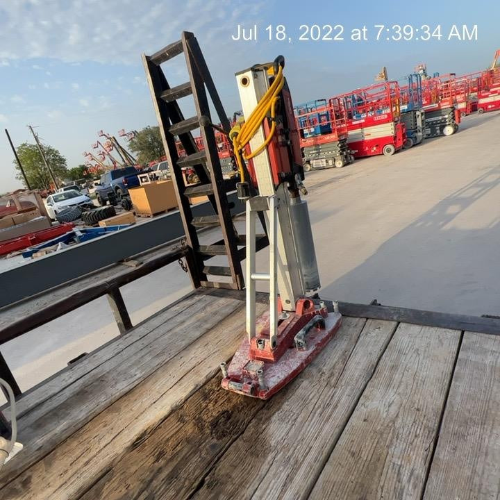 2019 HILTI DD 250