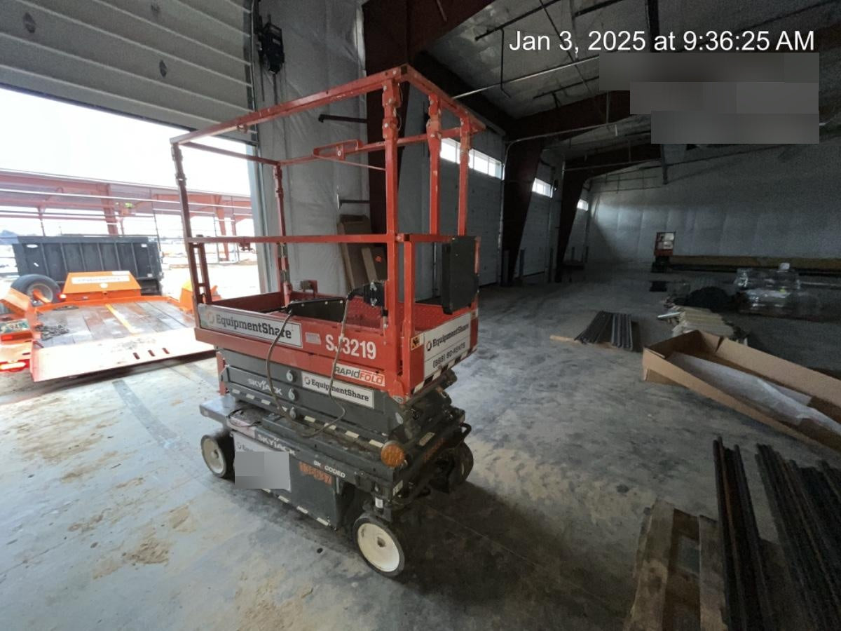 2021 SKYJACK SJ3219