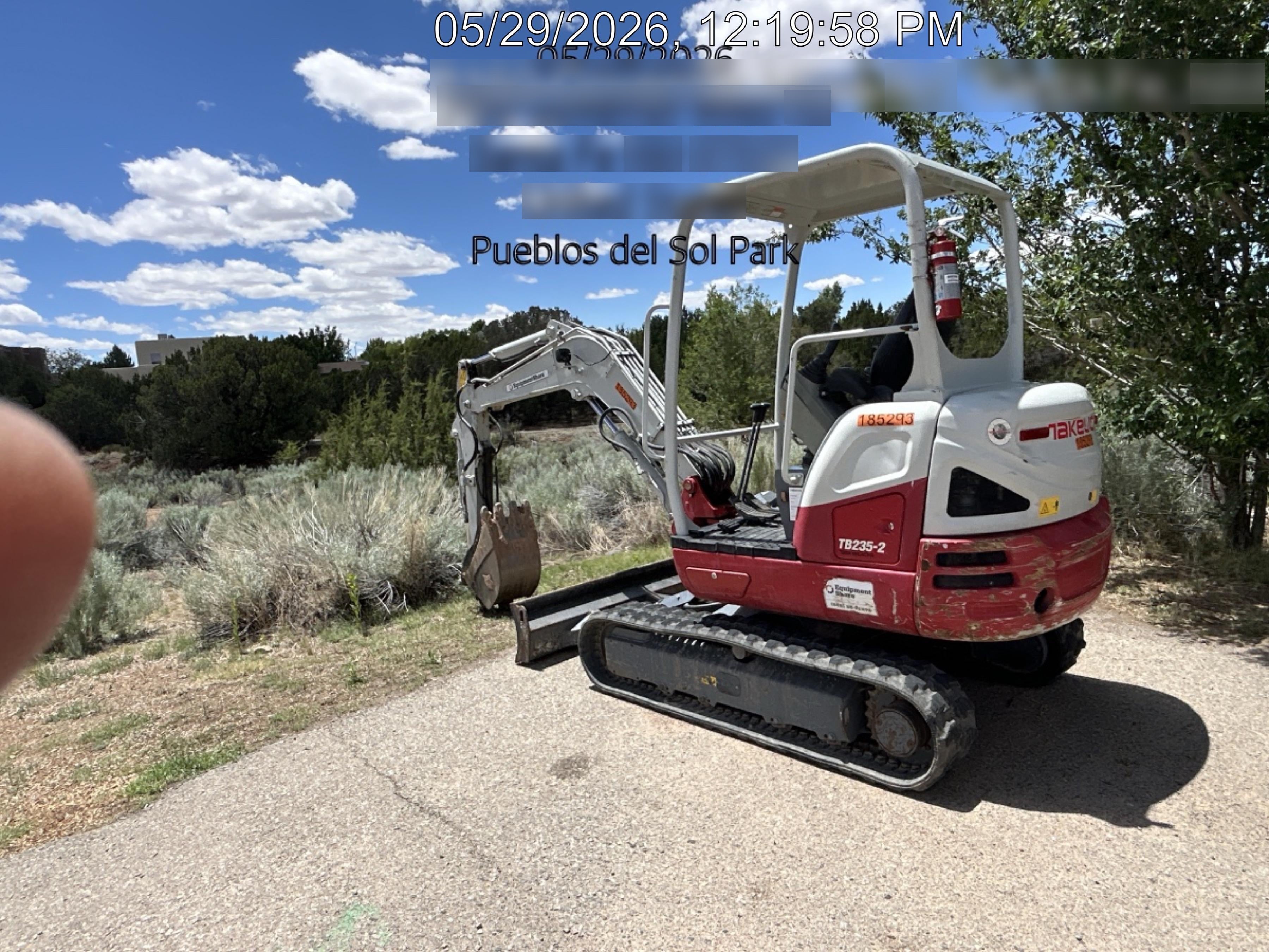 2021 TAKEUCHI TB235-2R