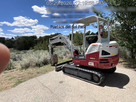 2021 TAKEUCHI TB235-2R
