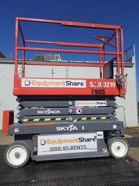 2018 SKYJACK SJIII-3219