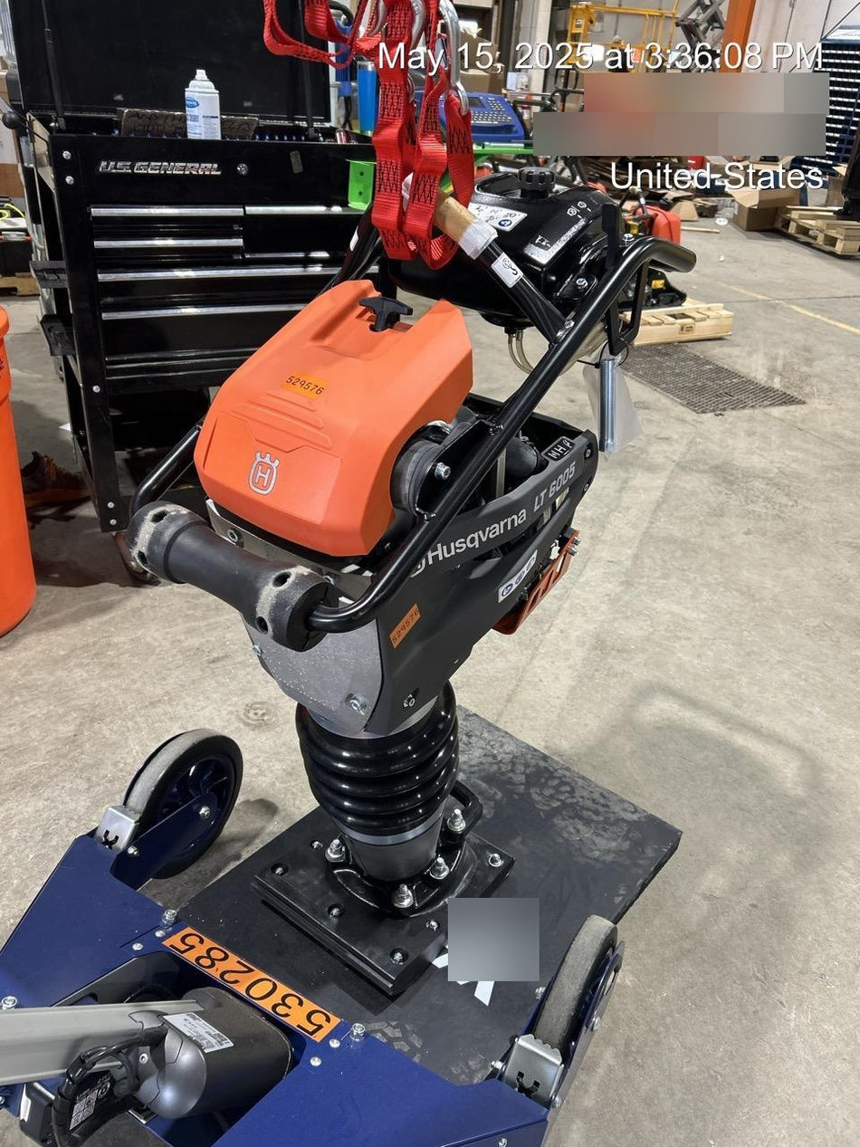 2025 HUSQVARNA LT6005
