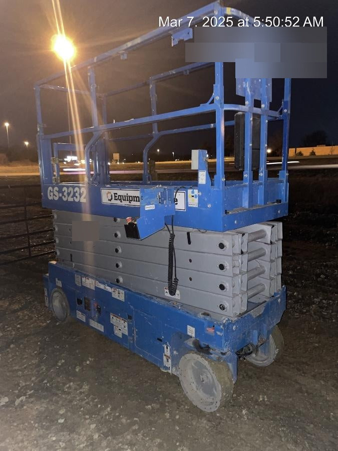 2019 Genie GS-3232 Standard Options