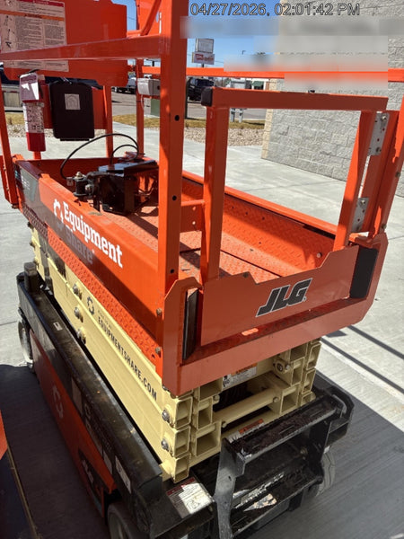 2025 JLG ES1932
