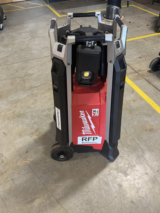 2024 MILWAUKEE MXF041-1XC